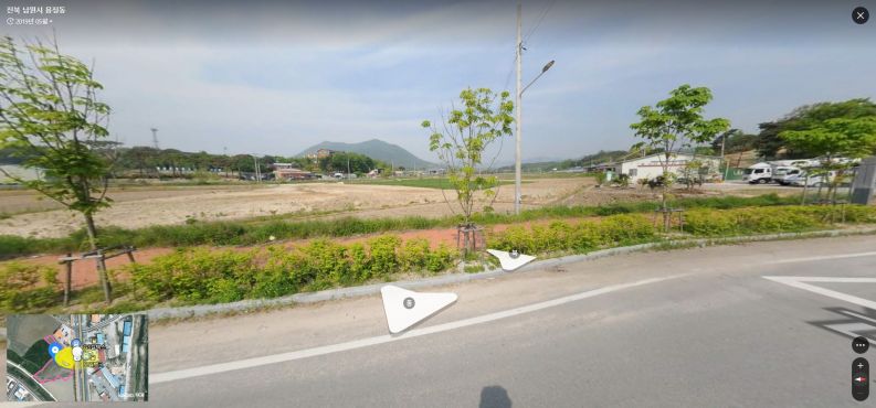 남원-전주간 17번 국도와 접하여 있는 창고, 공장용지 매매합니다.